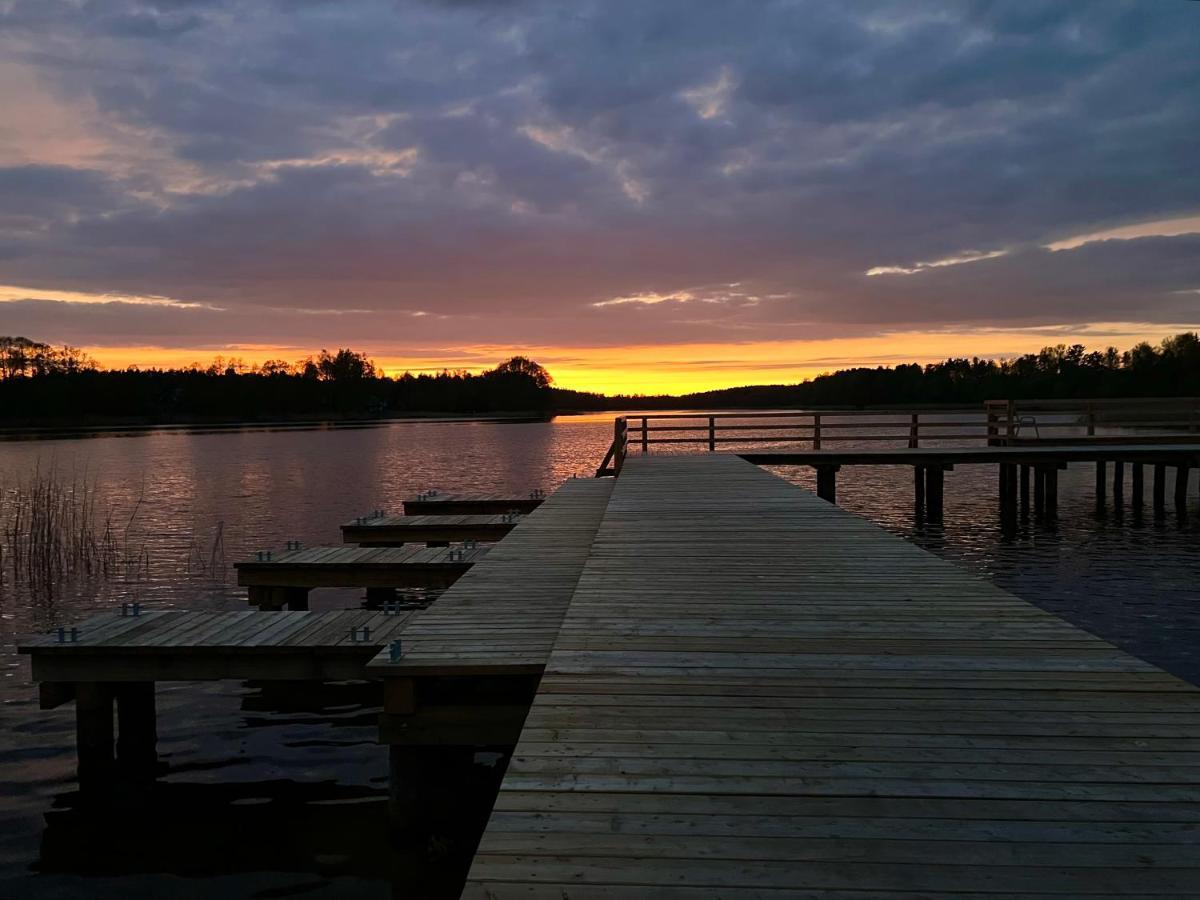 Domek Nad Jeziorem Piasutno Mazury Zewnętrze zdjęcie